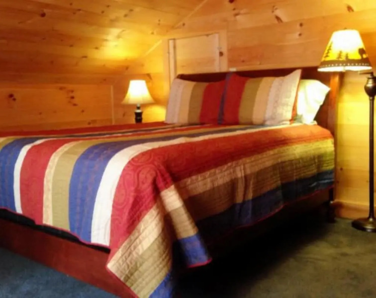 ADK Trail Inn
