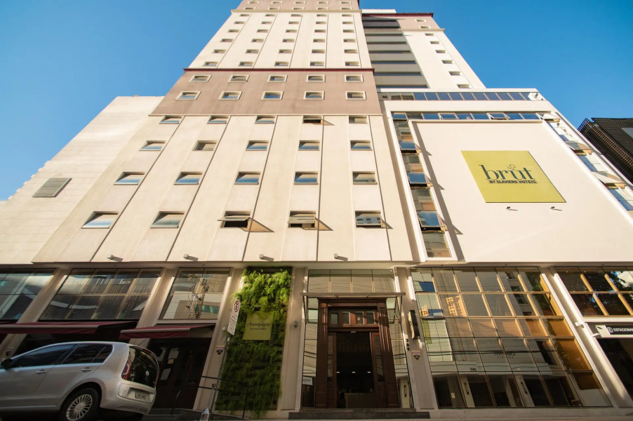 BRUT by Slaviero Hotéis