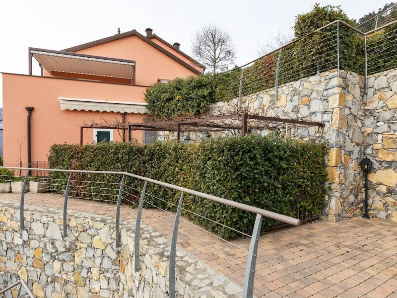 Graceful Holiday Home in Magliolo With Swimming Pool