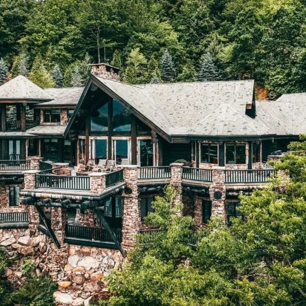 Forge Lake Lodge in Topton