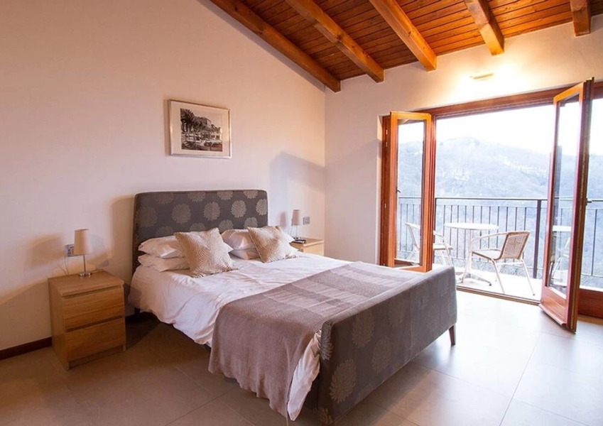 Stunning Italian Lakes Villa With Lake Views, Bbq, Wifi, Wii Games Console