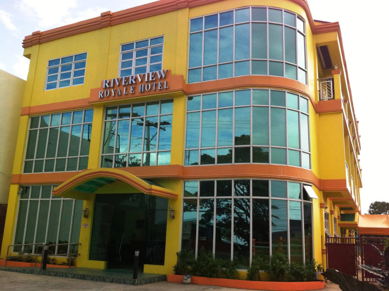 Riverview Royale Hotel