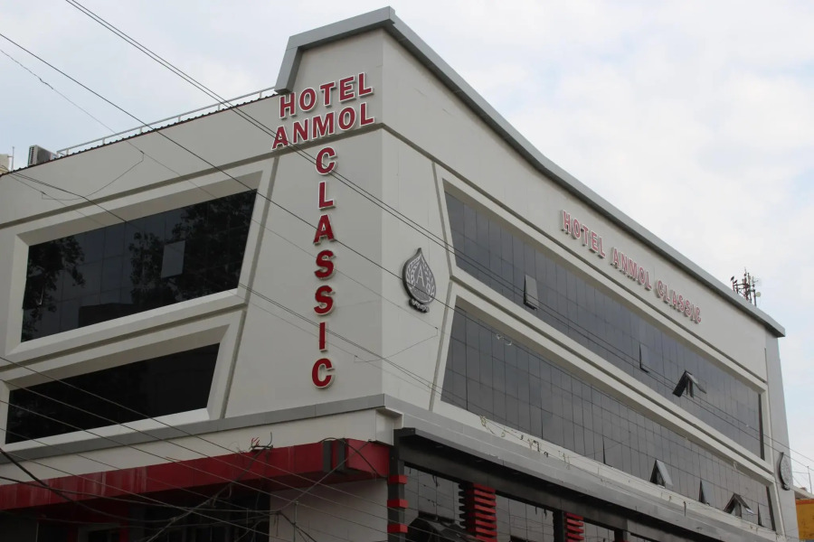 FabHotel Anmol's Classic Napier Town