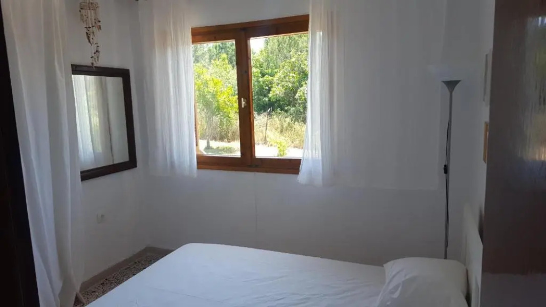 Daddy’s sea view house