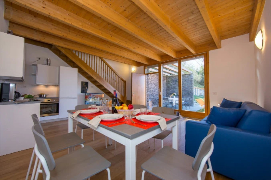 Paradiso del Lago M1