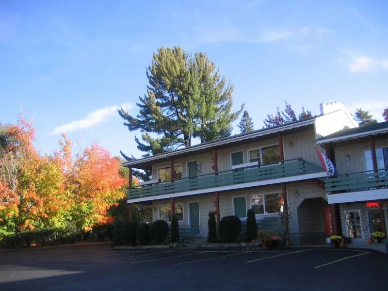 Town and Country Motor Inn