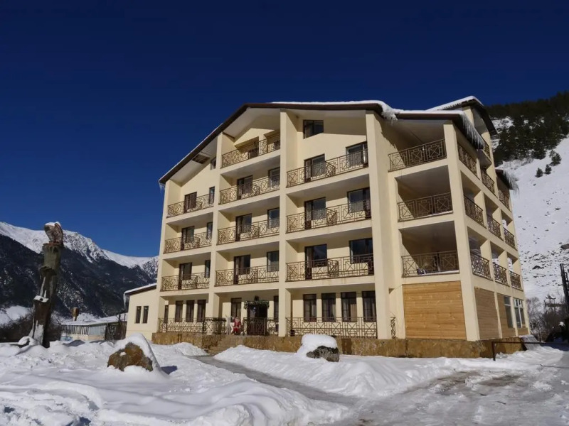 Йетихаус (Yeti House)