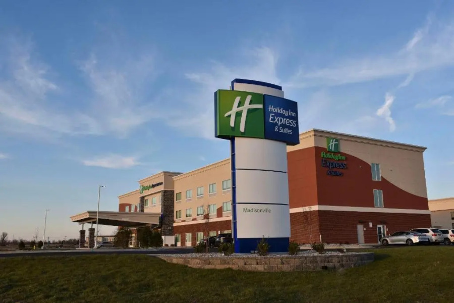 Holiday Inn Express & Suites Madisonville by IHG