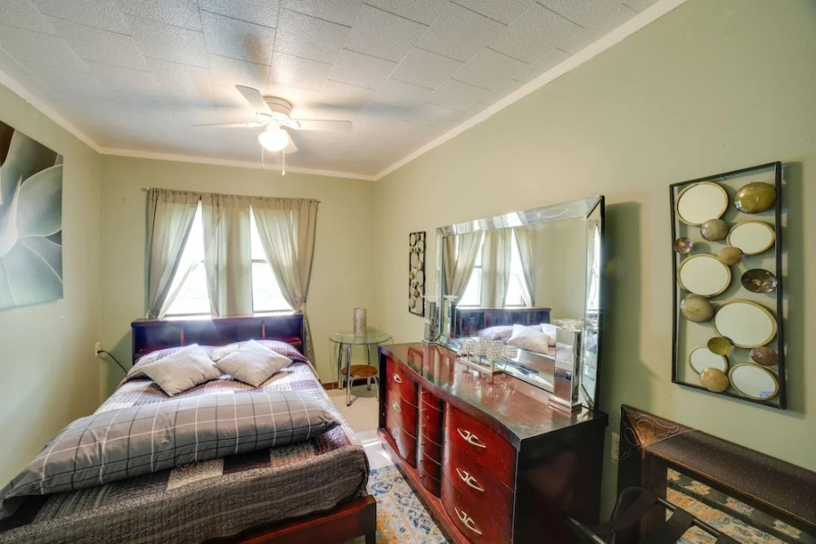 Riverside Niles Retreat w/ Fire Pit & Grill!