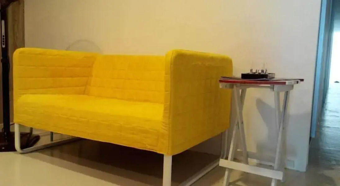 Roof Talk Theme Hostel