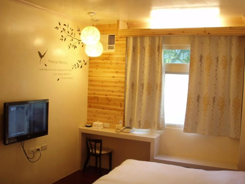 Cocos Hot Spring Hotel