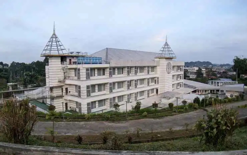 Puri Senyiur Hotel