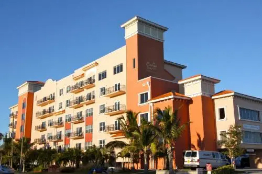 Madeira Bay Resort 305