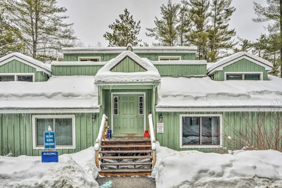 Bartlett Condo ~ 1 Mi to Attitash Resort!