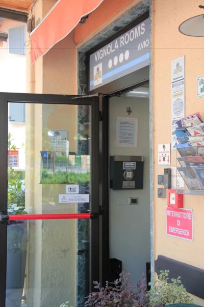 Vignola Rooms Avio