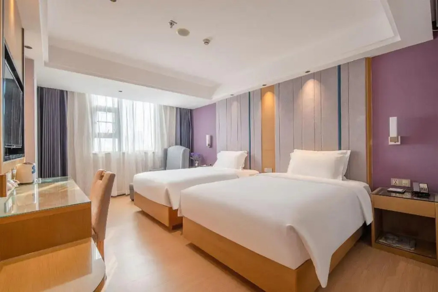 Zhanjiang Lavande Grandbuy Branch Hotel