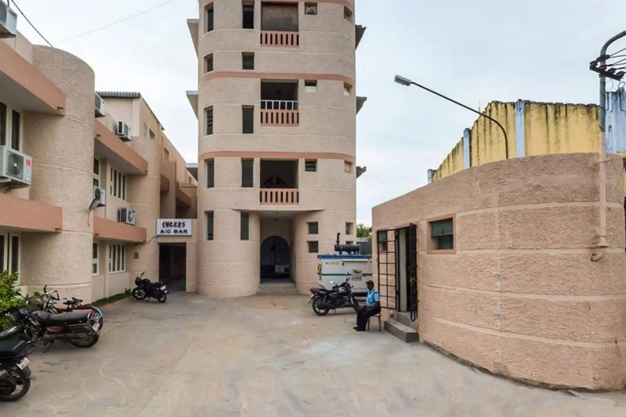Senthil Residency