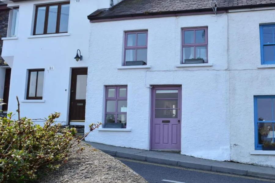 Cottage 170 - Roundstone