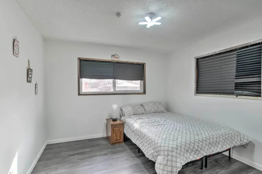 Alturas House w/ Large Front Yard!