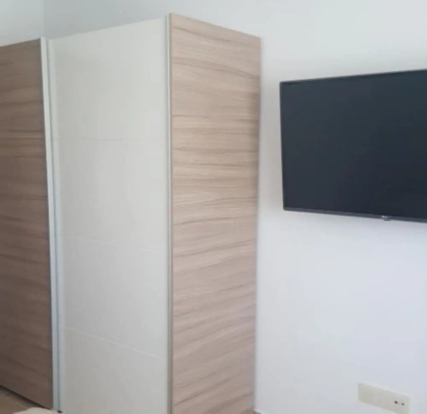 106995 House In Zahara