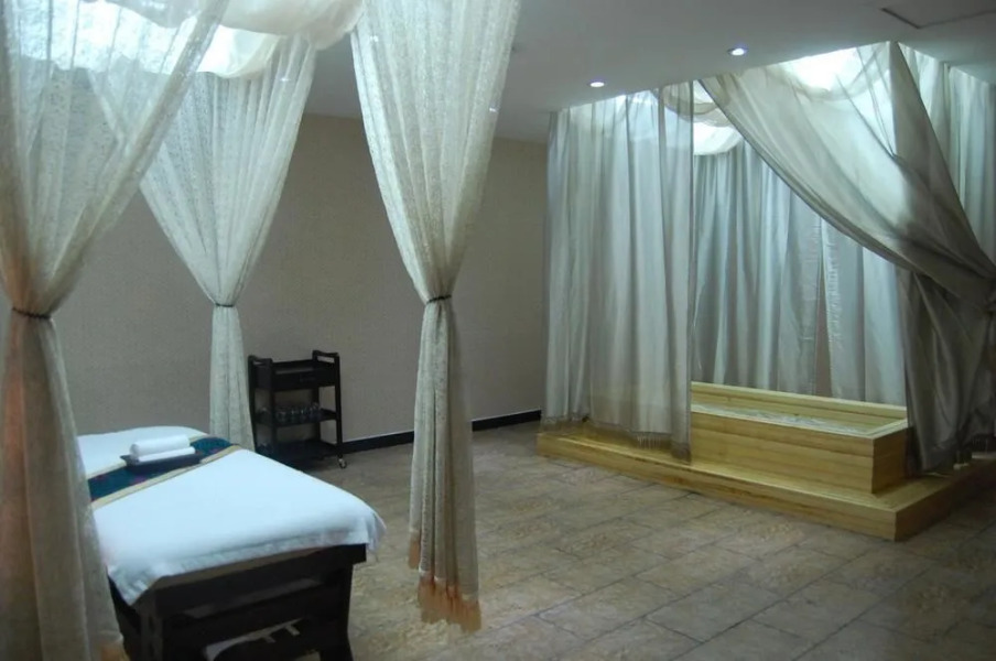 Inner Mongolia Huachen Hotel - Hohhot