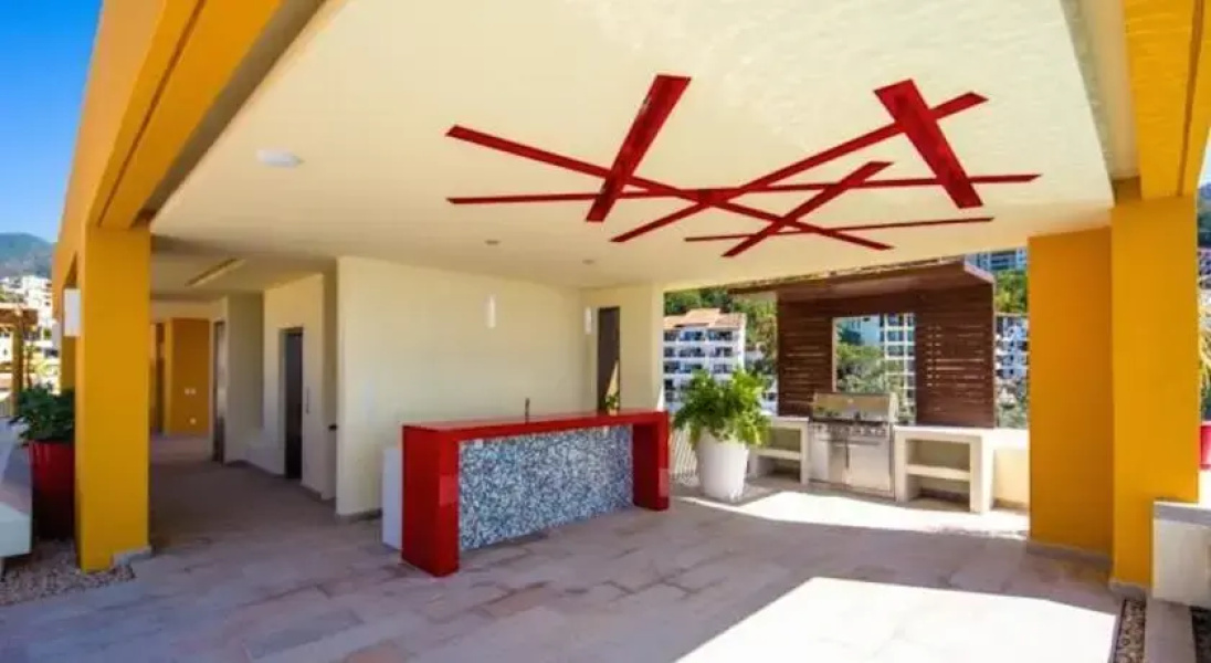 Puerto Vallarta Condo Romantic Zone Luxury Old Town