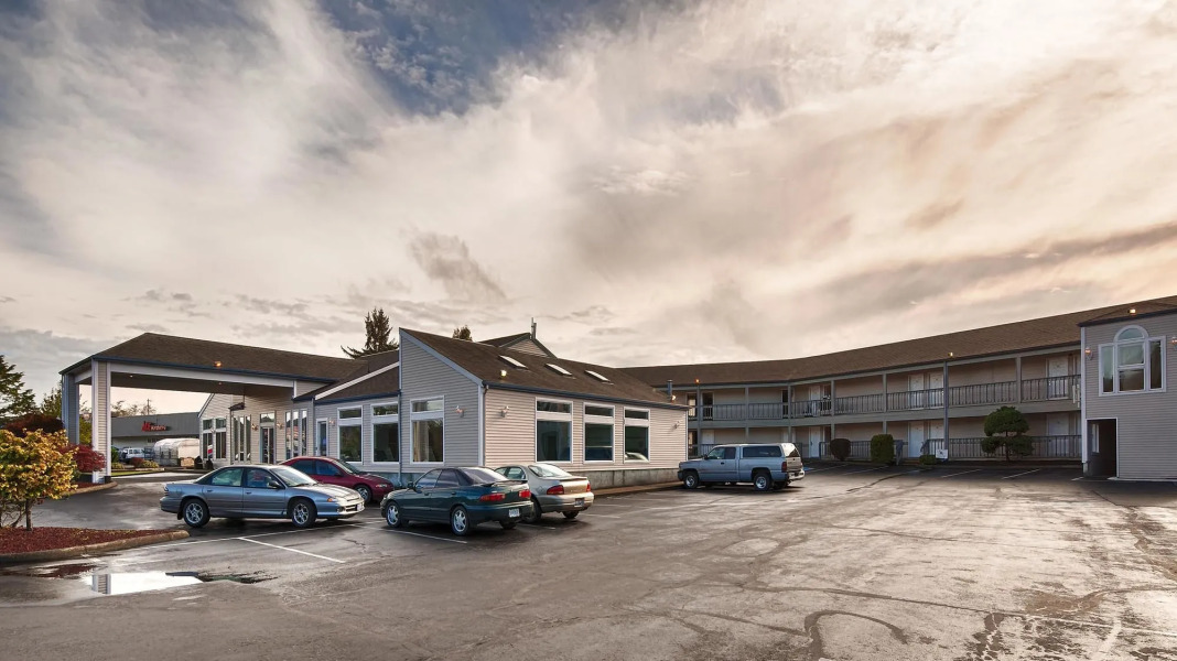 Best Western Salbasgeon Inn & Suites Of Reedsport