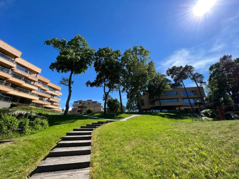 New Exclusive 2BD apartment by the sea