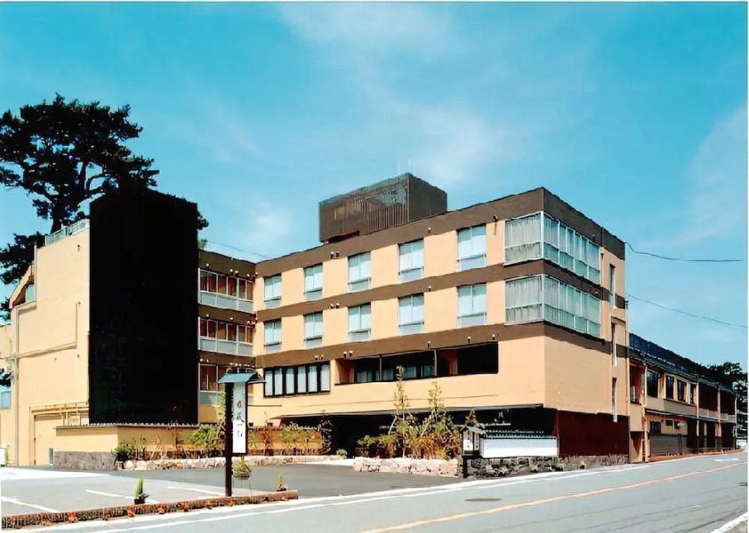 Yoimachi No Yado Hagiichirin