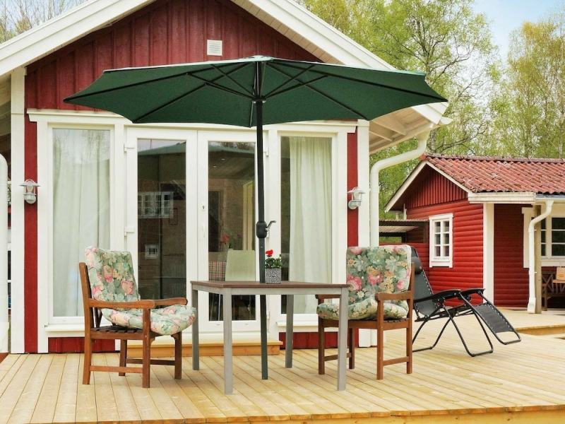 6 Person Holiday Home in Heberg