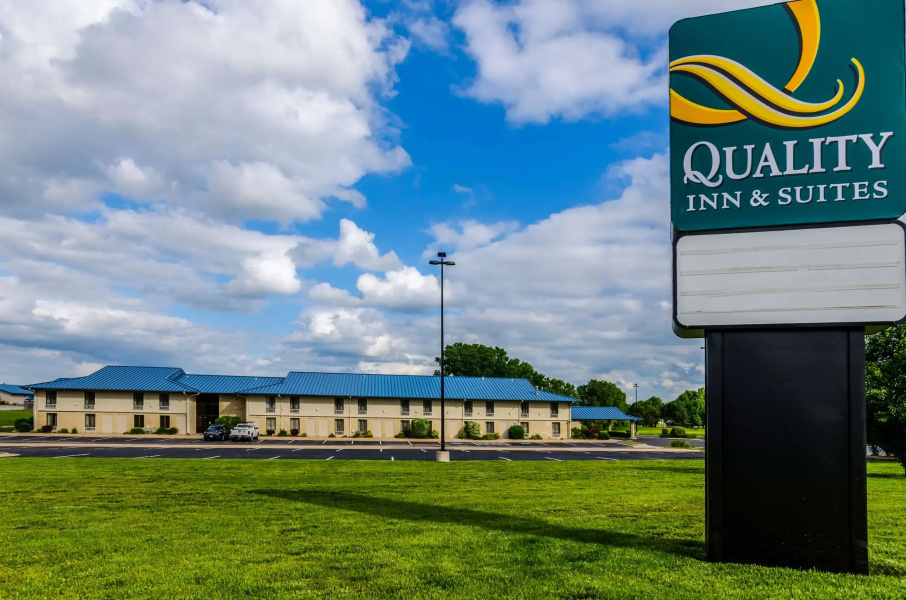 Quality Inn & Suites Winfield