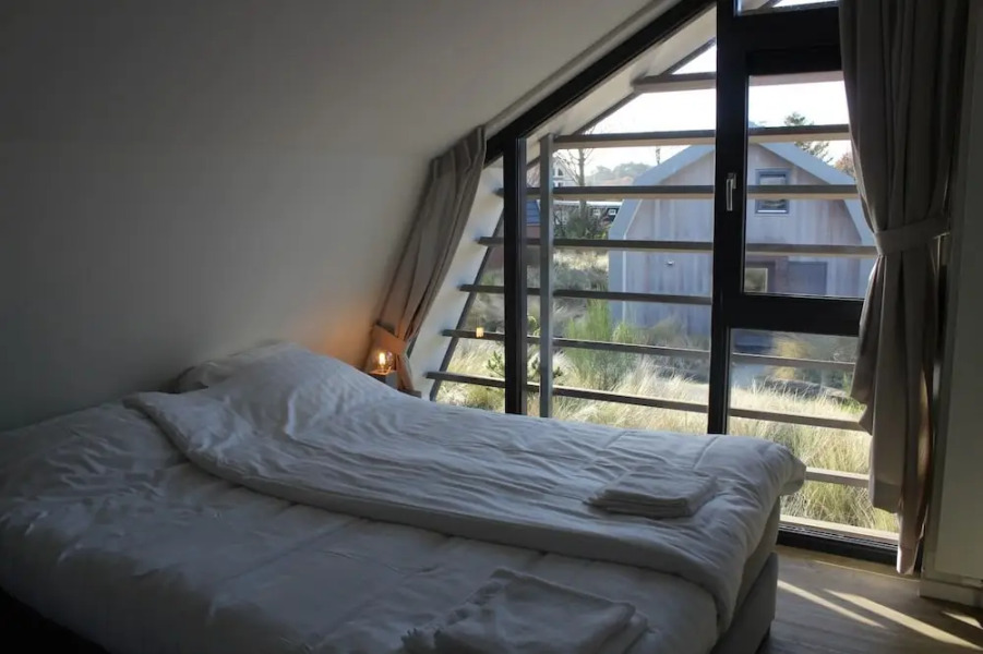 Duinroos Egmond nr 16