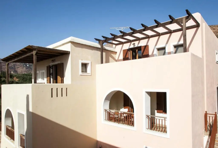 Ionia Studios Hotel