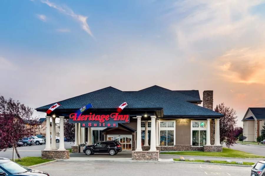 Heritage Inn & Suites