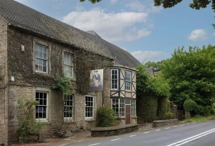Hunters Hall Tetbury by Greene King Inns