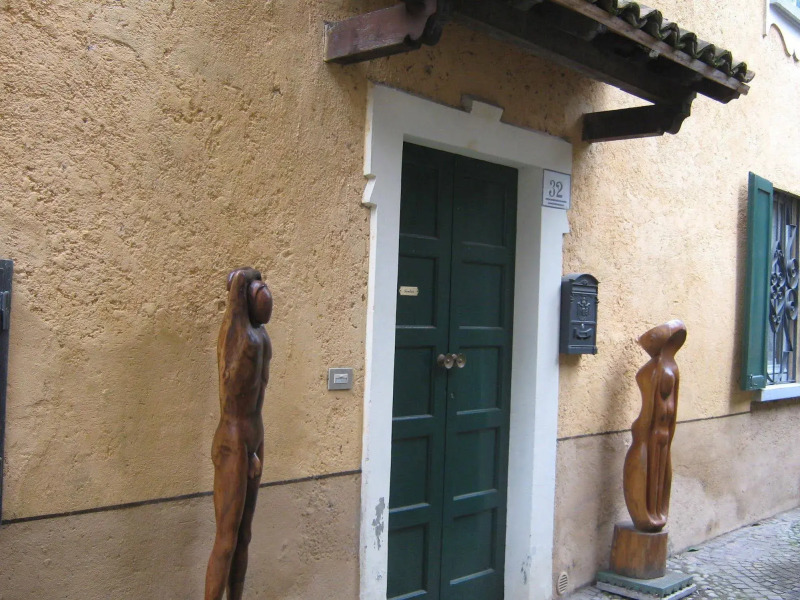 Hotel Diffuso Il Portichetto sulla collina a Vezio Perledo