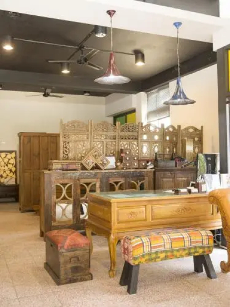 Home & Teak Residence