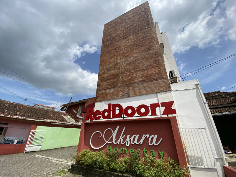 RedDoorz near RSUD Margono Purwokerto 3