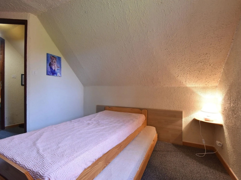 Holiday Home With Very Beautiful View of Marquay , Close to the Caves