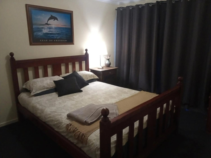 Elevated holiday house in bush setting overlooking wetlands