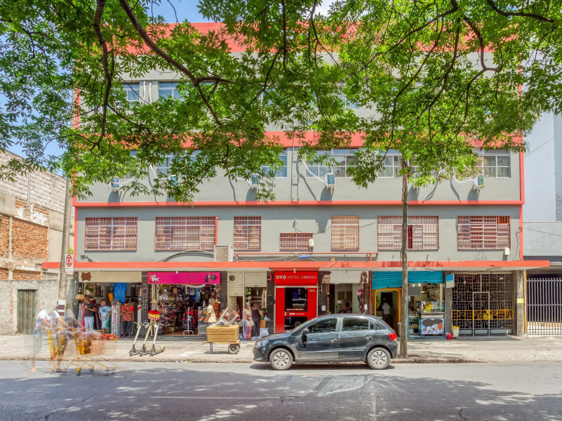 OYO Hotel Gmatos - 8 minutos do Mercado Central
