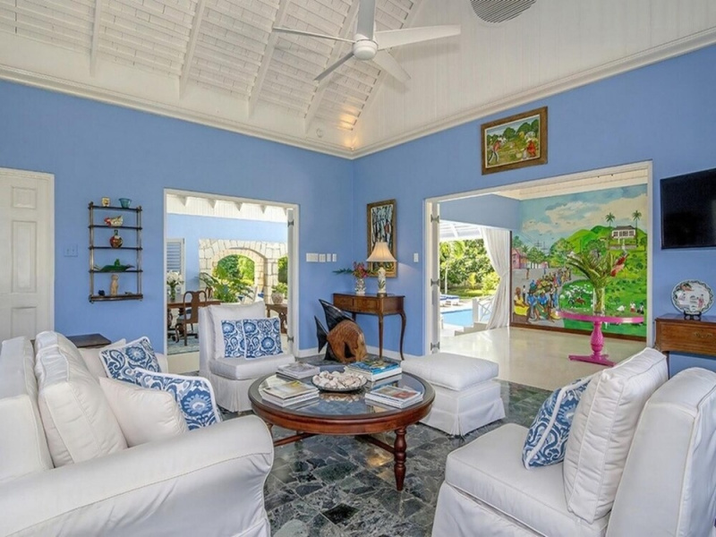 Sunny Vacation Villa 25