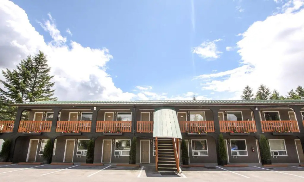 Crystal Springs Lodge