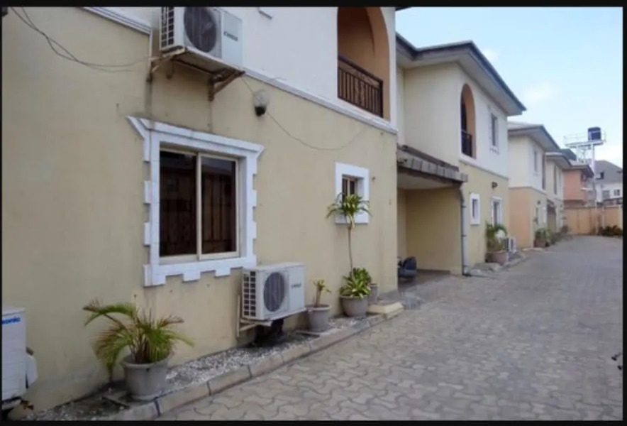 AES Luxury Apartments