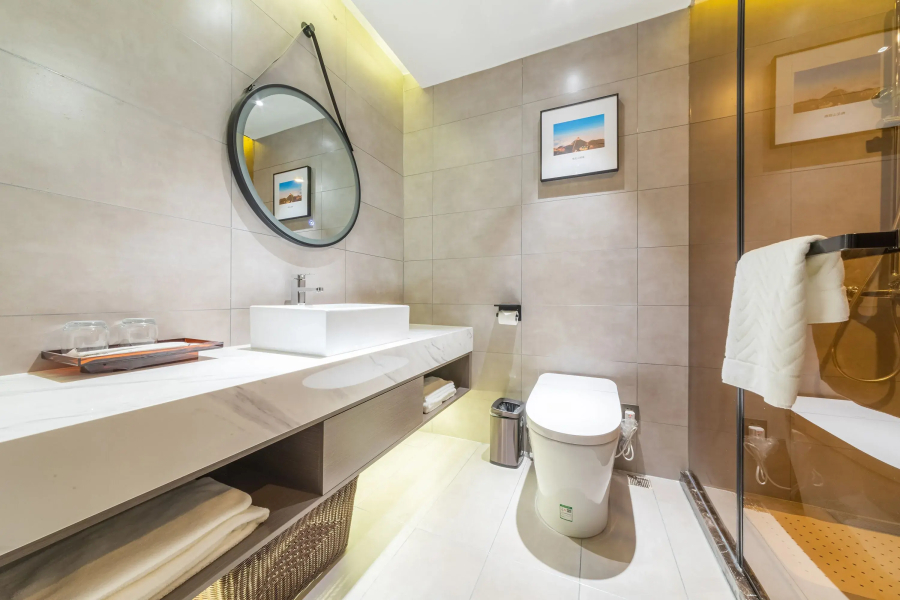 Qin Yue Shi Ye Hotel