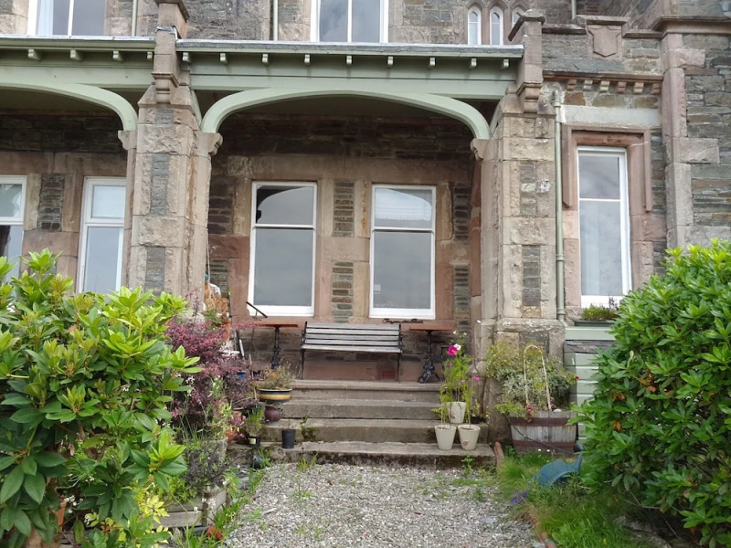 Cragowlet House East