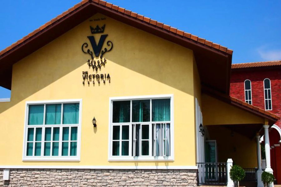 The Victoria Resort