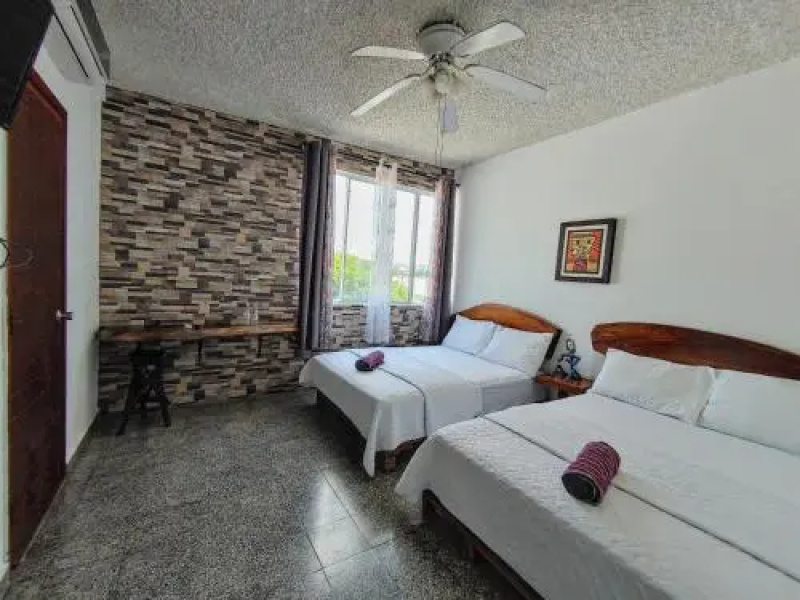 La Zona Hostel