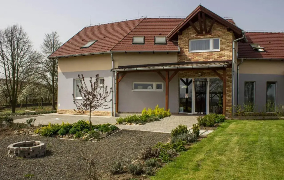 HORPáCSI EURóPA PIHENő KöZPONT