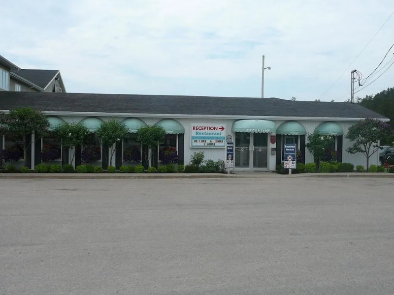 Hotel - Motel Restaurant Coronet